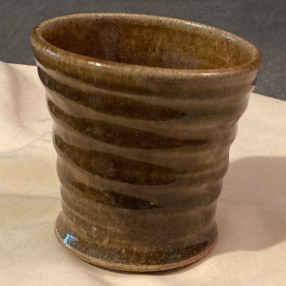 Handcrafted Artisan Pottery Vase/Cup-Swirled Design-Artist Signed-3" High-EUC - Picture 7 of 8